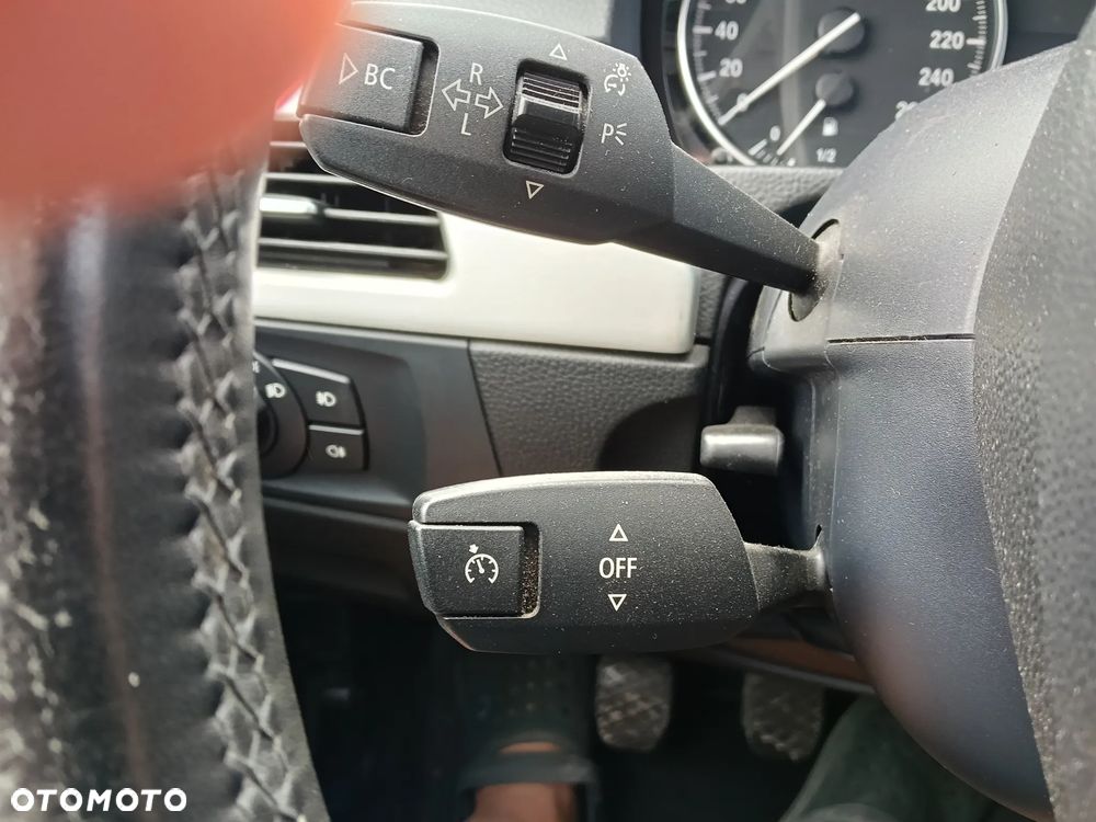 BMW Seria 3 320i - 20