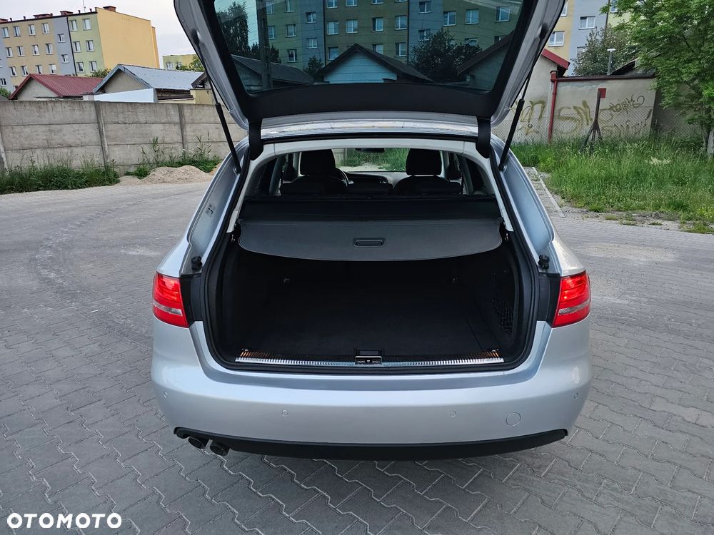 Audi A4 Avant 2.0 TDI - 13