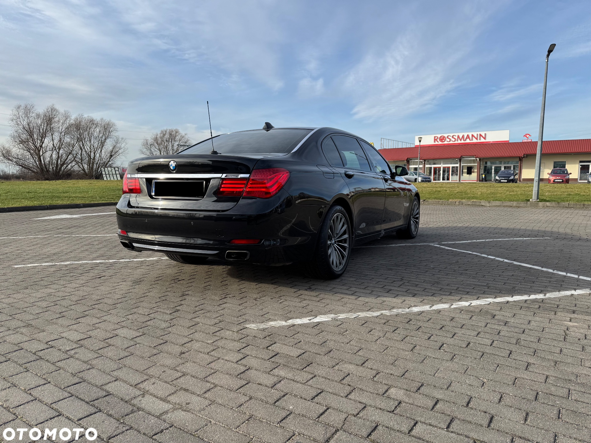 BMW Seria 7 750Li xDrive - 6