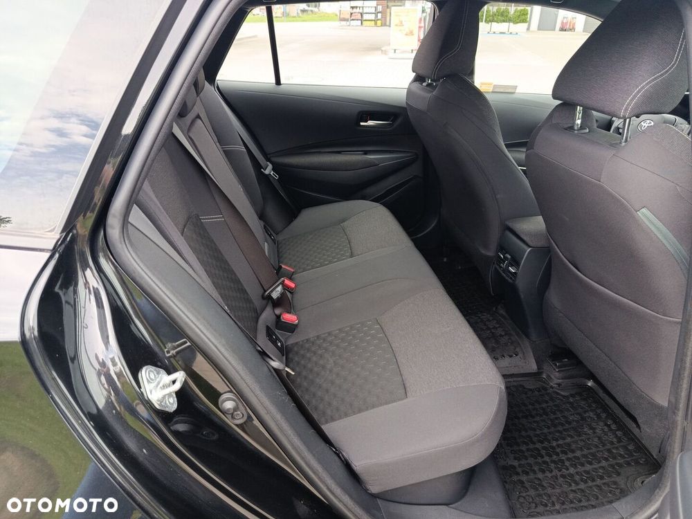 Toyota Corolla 1.8 Hybrid Comfort - 10