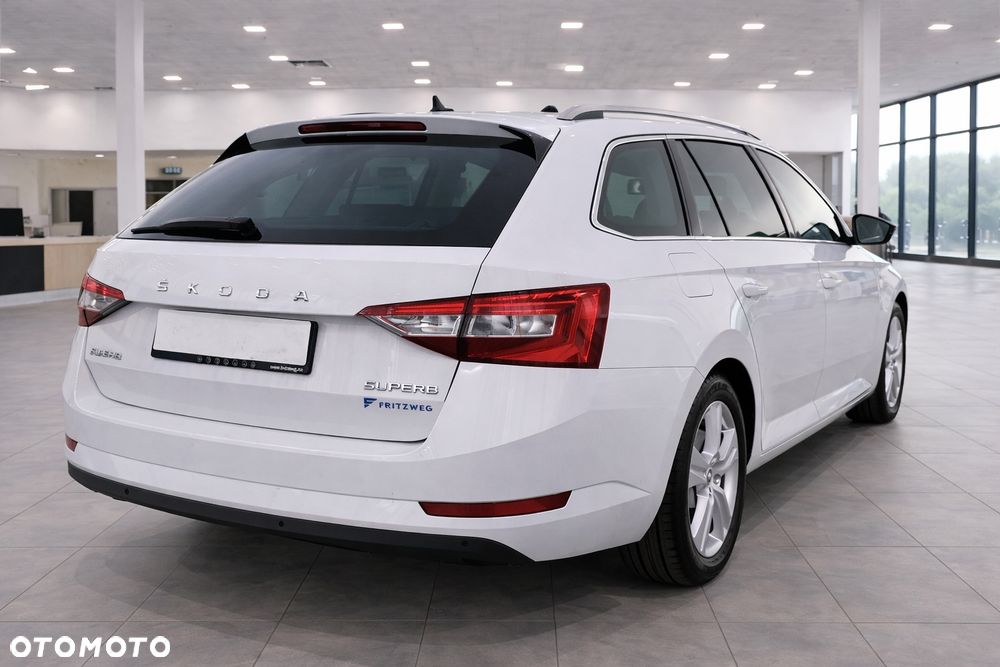 Skoda Superb 2.0 TDI Style - 6