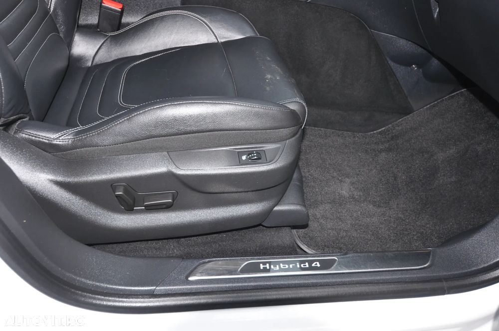 Citroën DS5 Hybrid4 EGS6 SportChic - 18