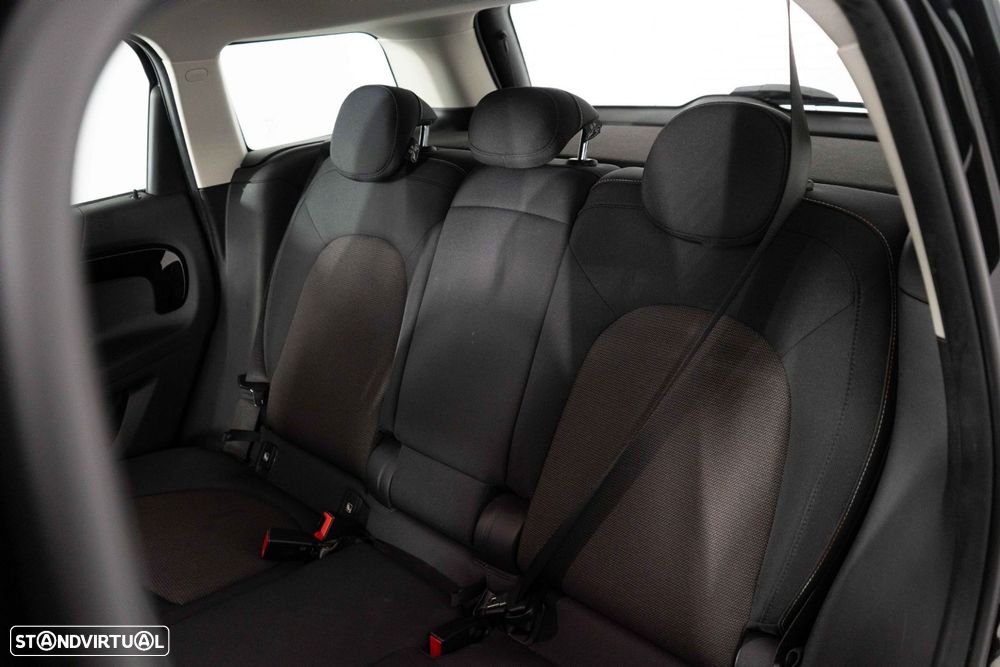 MINI Countryman Cooper SE ALL4 Auto - 11