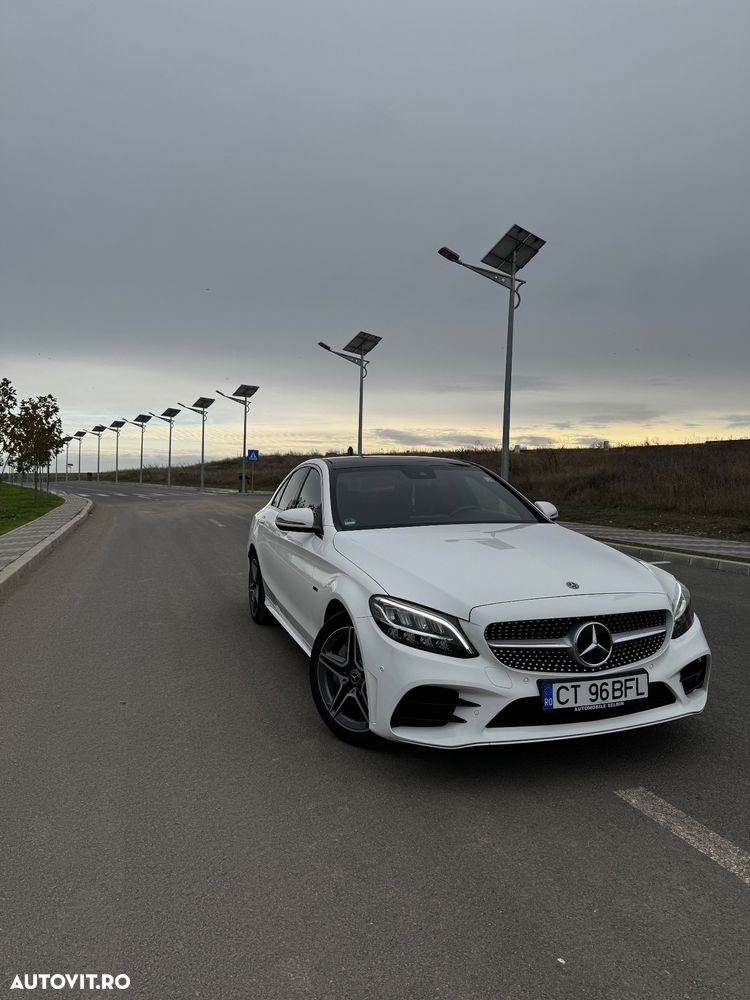 Mercedes-Benz C 300 e 9G-TRONIC AMG Line - 1