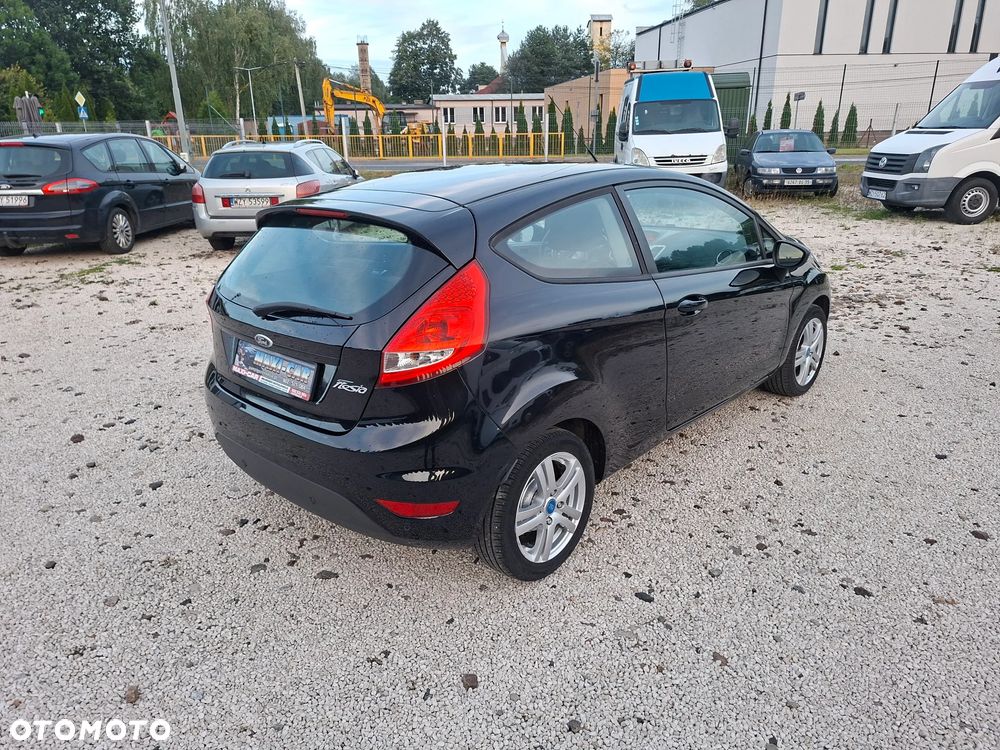 Ford Fiesta 1.25 Champions Edition - 13