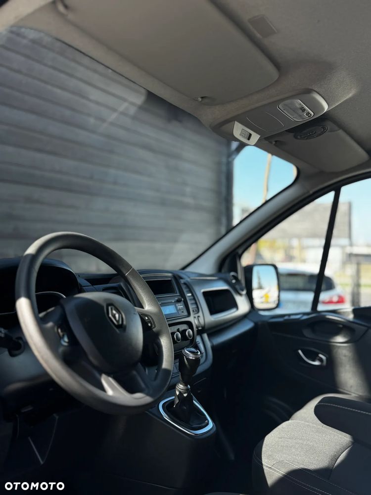 Renault TRAFIC - 16