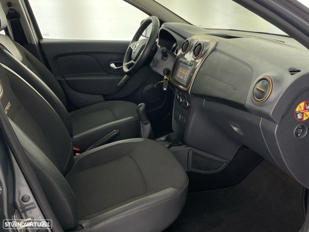 Dacia Sandero 0.9 TCe Confort Bi-Fuel - 23