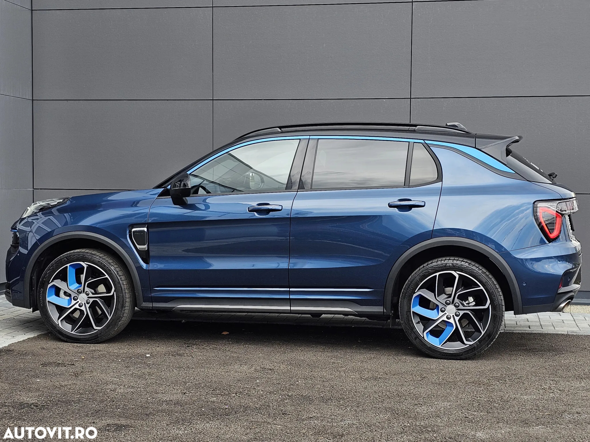 Lynk&Co 01 - 4