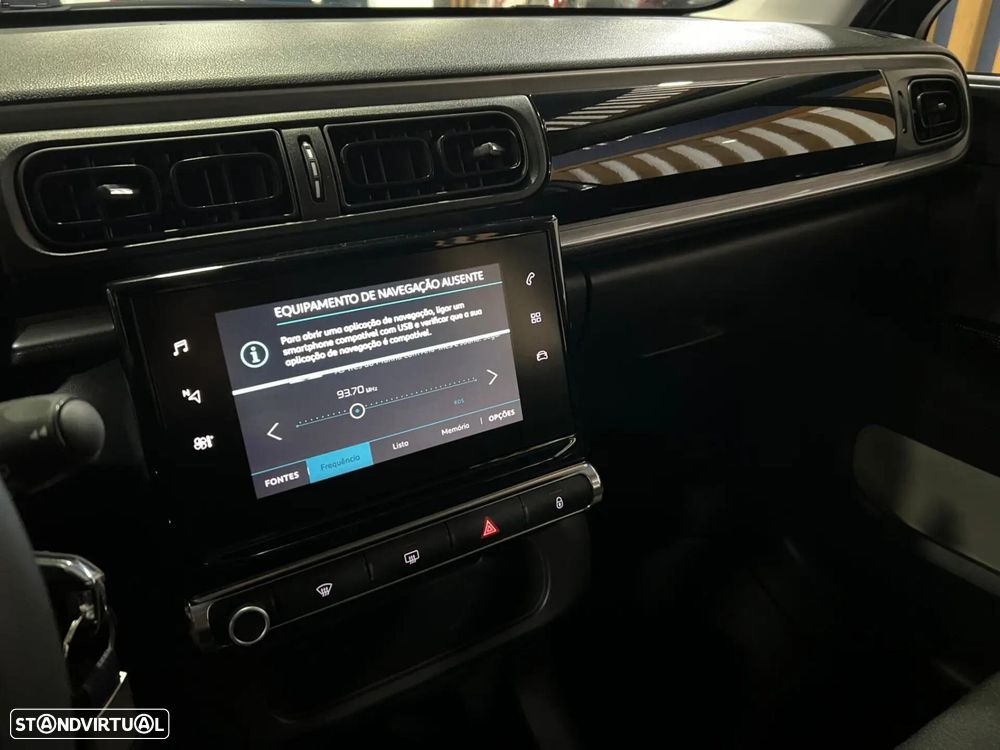Citroën C3 1.2 PureTech C-Series - 19