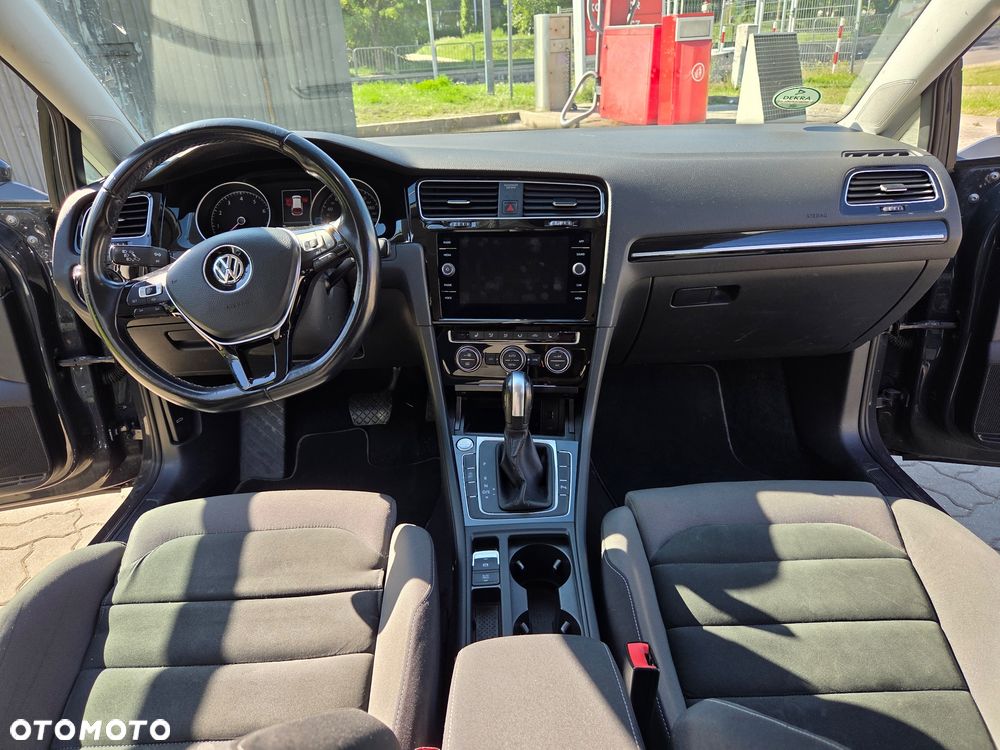 Volkswagen Golf 1.5 TSI BMT Evo Highline DSG - 5