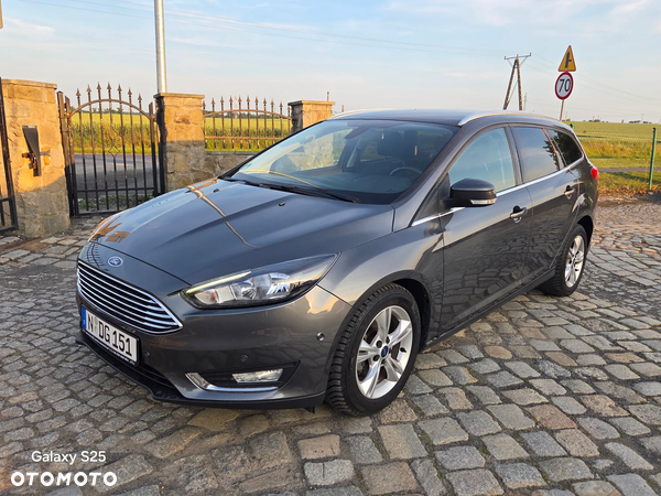 Ford Focus 1.0 EcoBoost Start-Stopp-System TITANIUM DESIGN