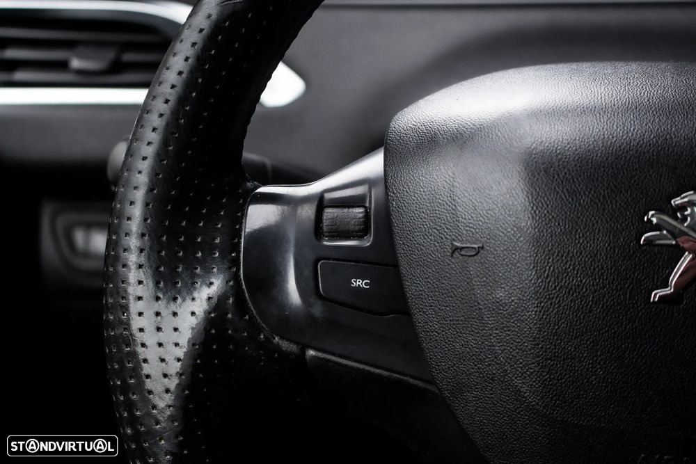 Peugeot 208 e-HDi FAP 92 Stop&Start Allure - 12