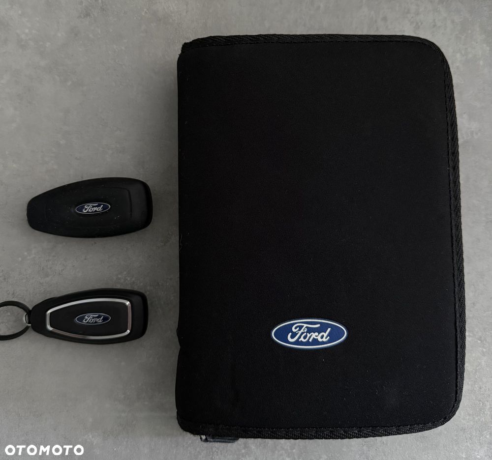 Ford Focus 1.5 EcoBoost SYNC Edition ASS - 9