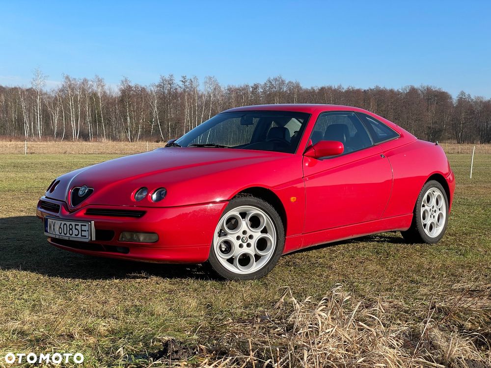 Alfa Romeo GTV - 1