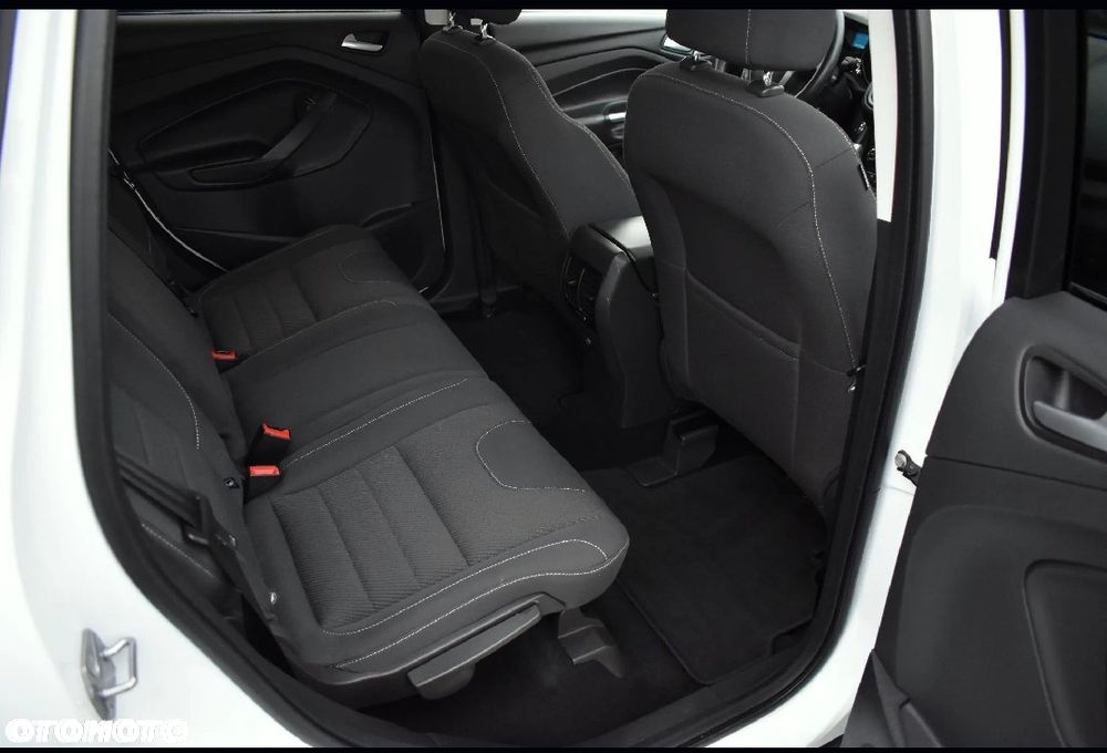 Ford Kuga 1.5 EcoBoost FWD Titanium ASS - 38