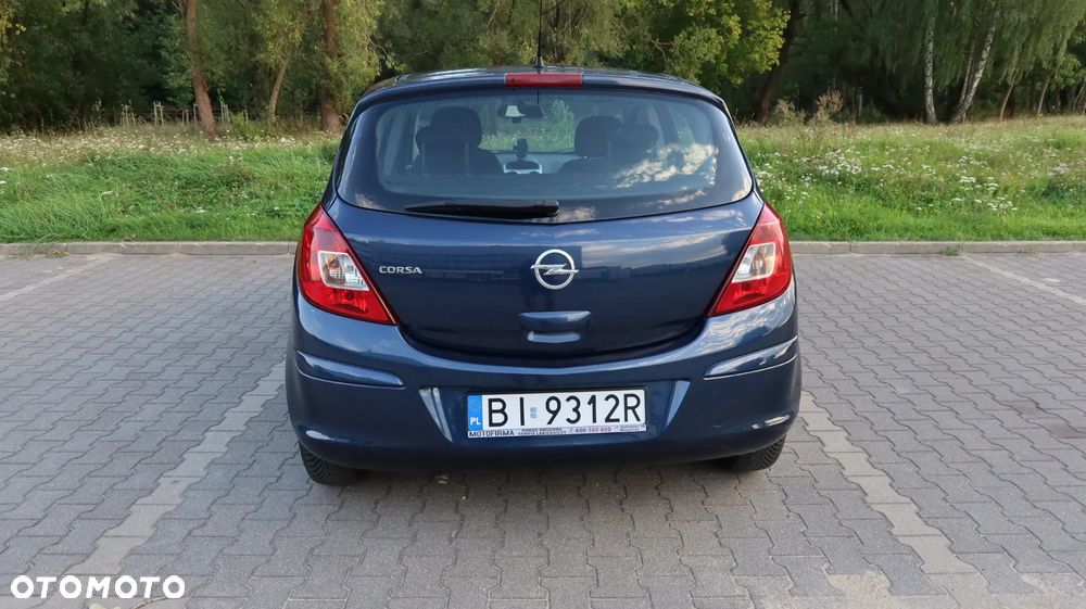 Opel Corsa 1.2 16V Enjoy - 4