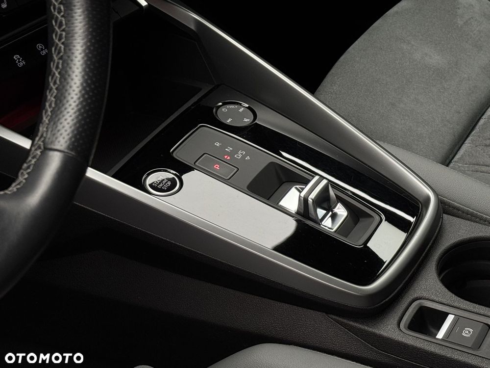 Audi A3 Sportback 35 TFSI mHEV Advanced S tronic - 11