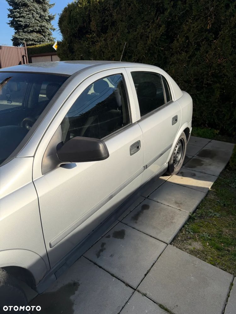 Opel Astra II 1.4 Start - 5