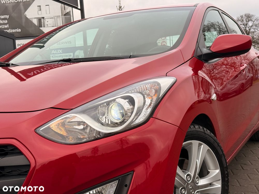 Hyundai i30 1.4 Passion - 9