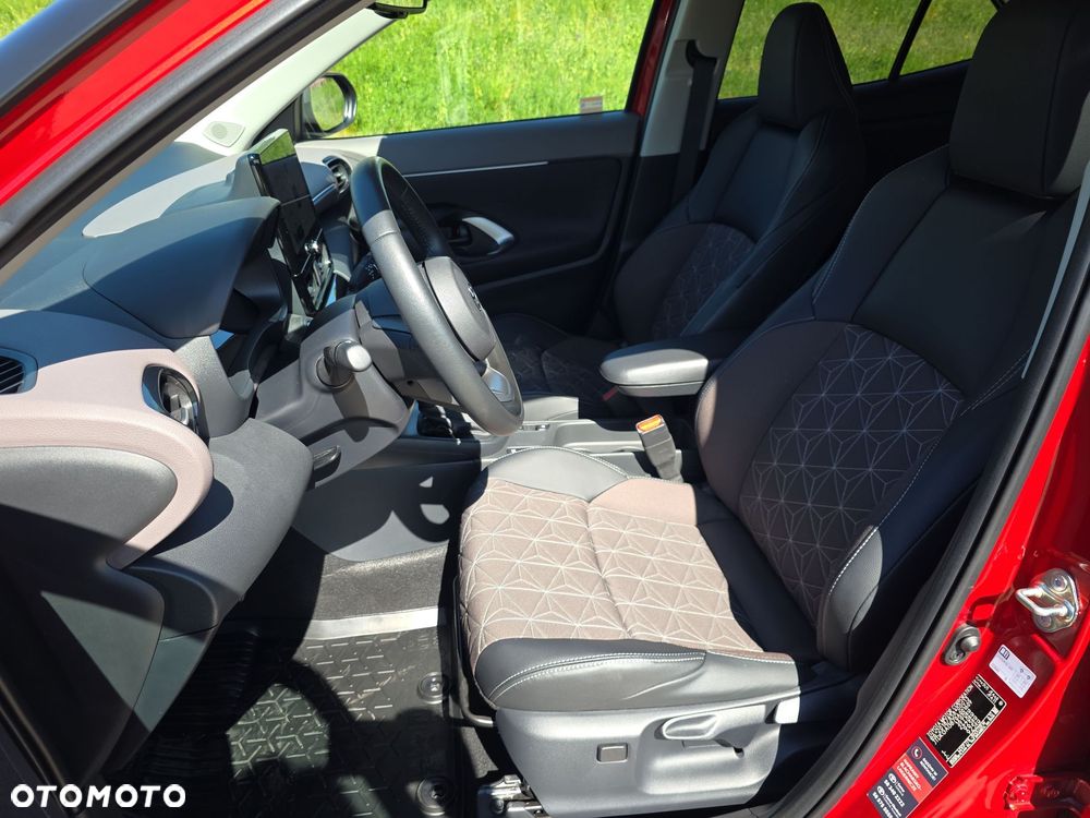 Toyota Yaris Cross Hybrid 1.5 Executive - 14