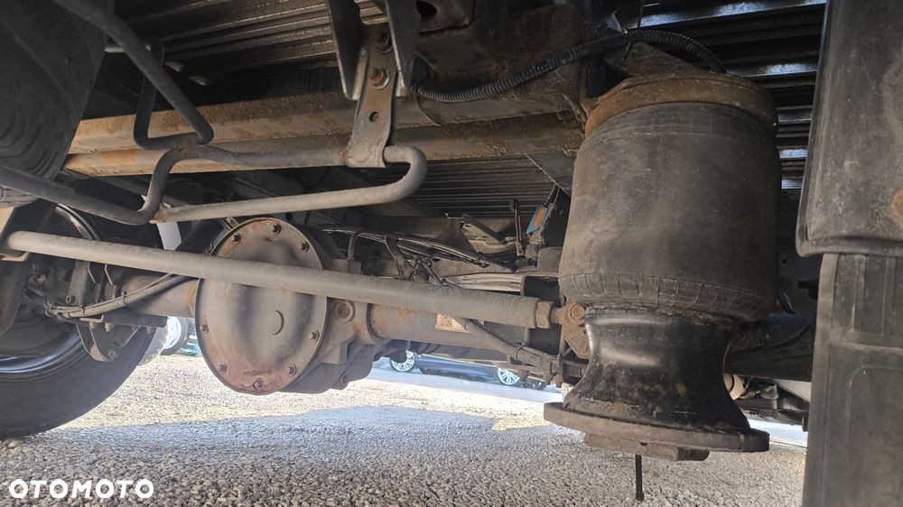 Mercedes-Benz Sprinter - 19