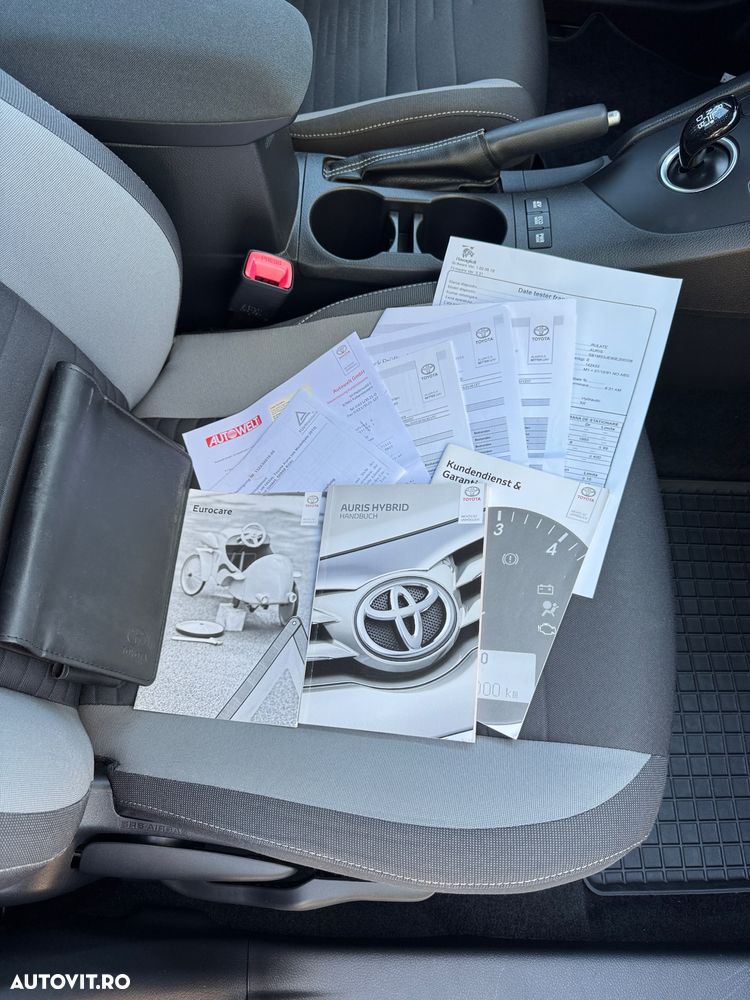 Toyota Auris 1.8 VVT-i Automatik Team Deutschland - 28