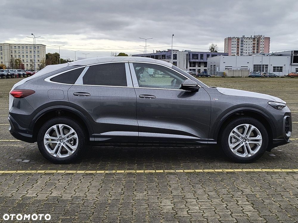 Audi Q5 Sportback - 2