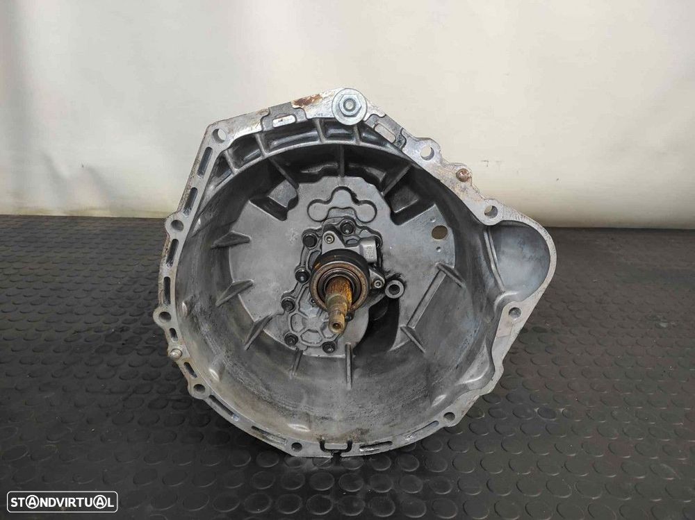 CAIXA DE VELOCIDADES SSANGYONG KYRON 200 XDI LIMITED - 6