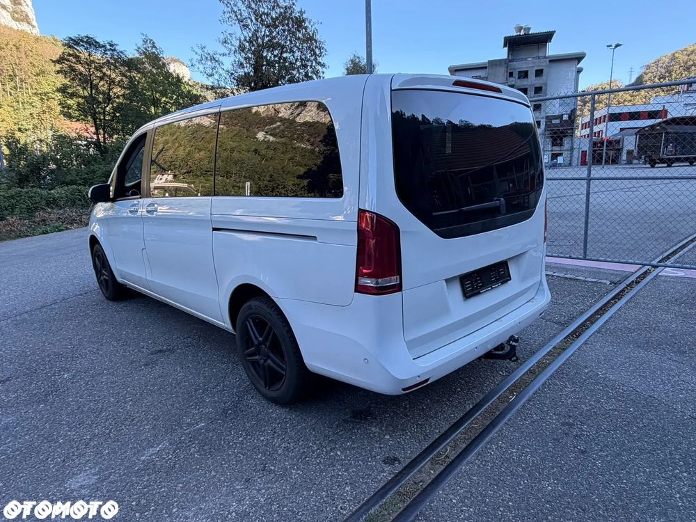 Mercedes-Benz Klasa V 250 d lang 4Matic 9G-TRONIC Style - 5