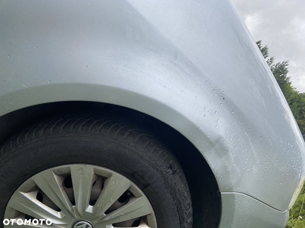 Volkswagen Touran 2.0 TDI DPF Goal - 8