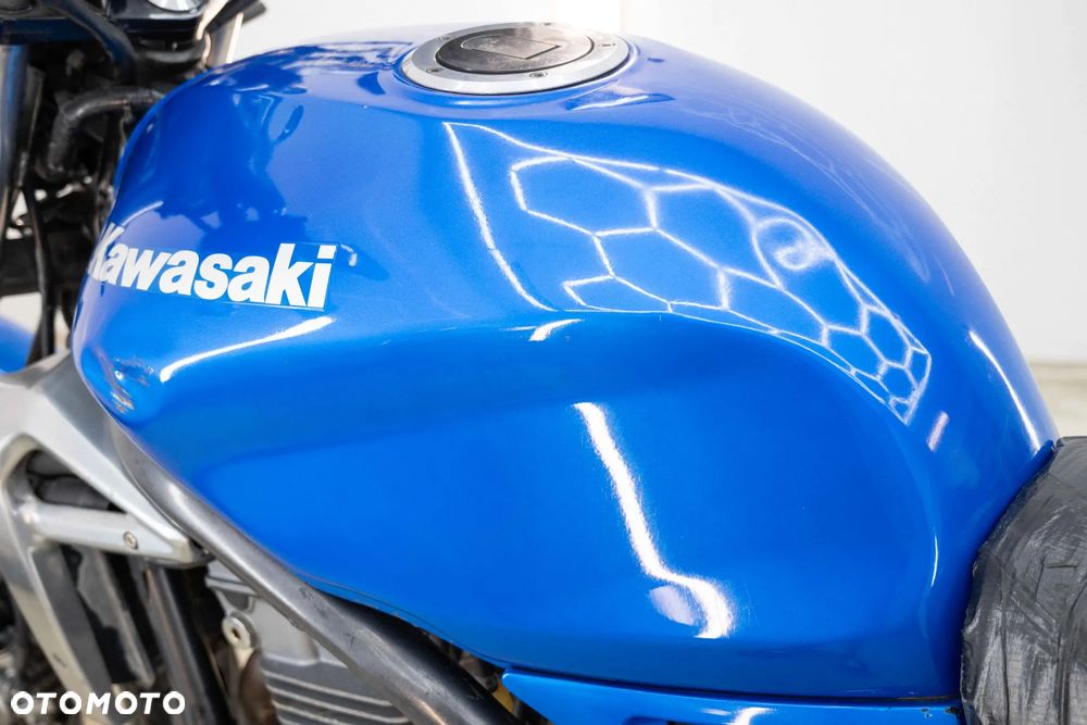 Kawasaki ER - 21
