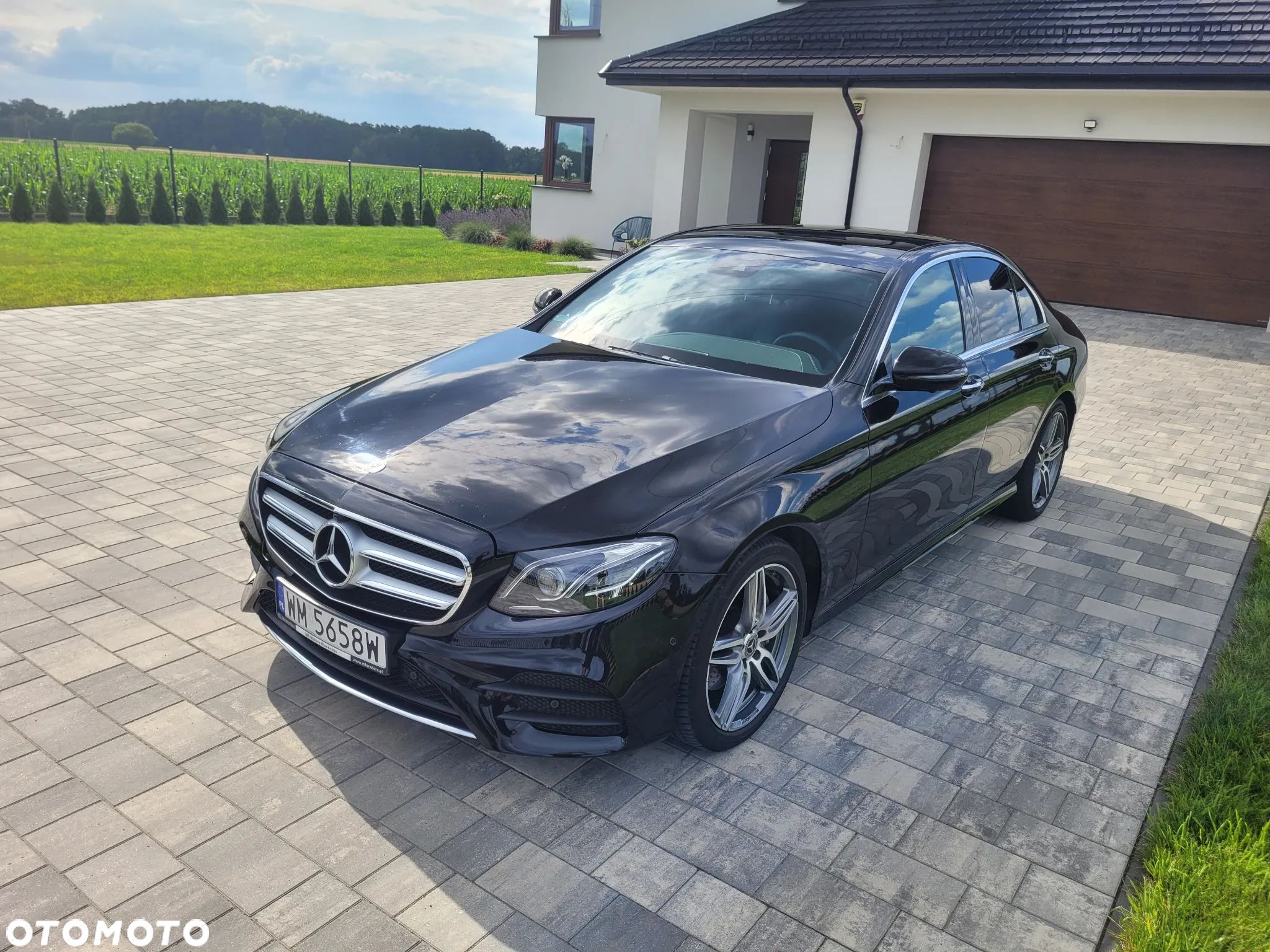 Mercedes-Benz Klasa E 220 d 4-Matic 9G-TRONIC - 1
