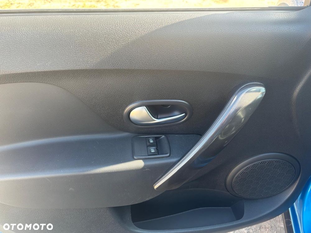 Dacia Logan 1.0 TCe SL Celebration S&S - 18