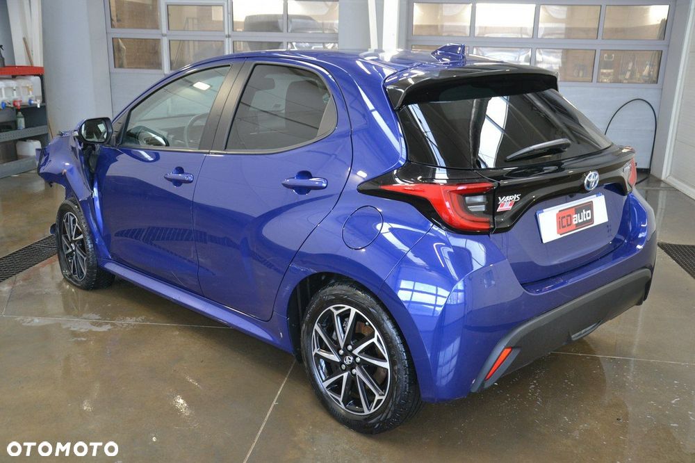 Toyota Yaris - 5