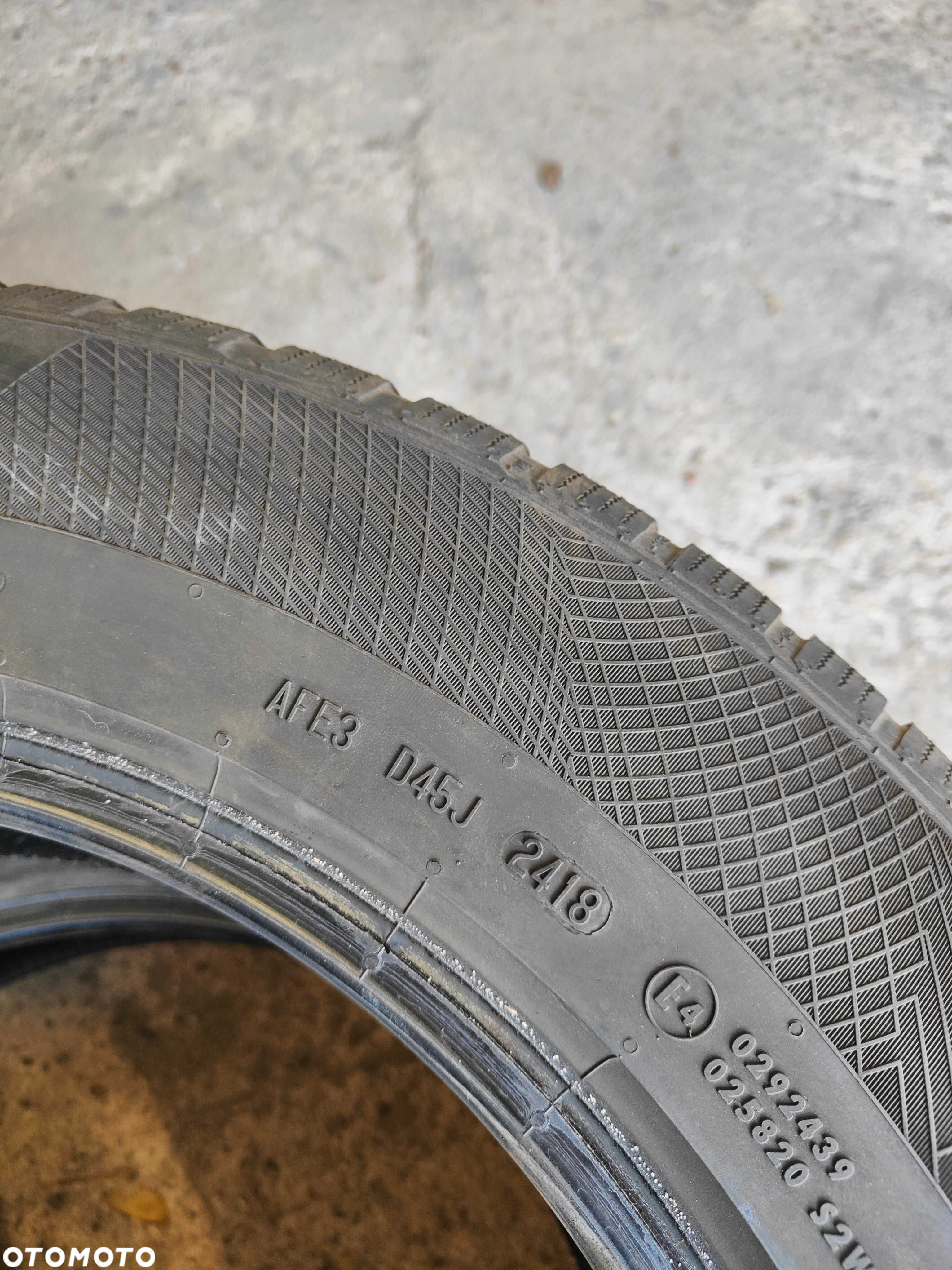 Opony zimowe Continental WinterContact 215/65/17 - 4