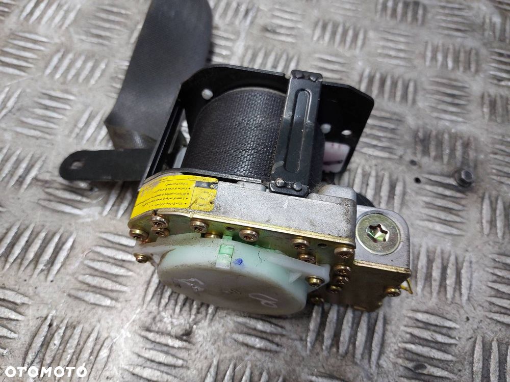 PAS BEZPIECZEŃSTWA LEWY PRZÓD TOYOTA YARIS I 3D - 2