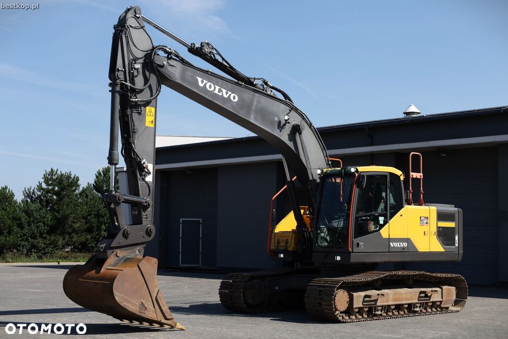 Volvo EC220EL - 1