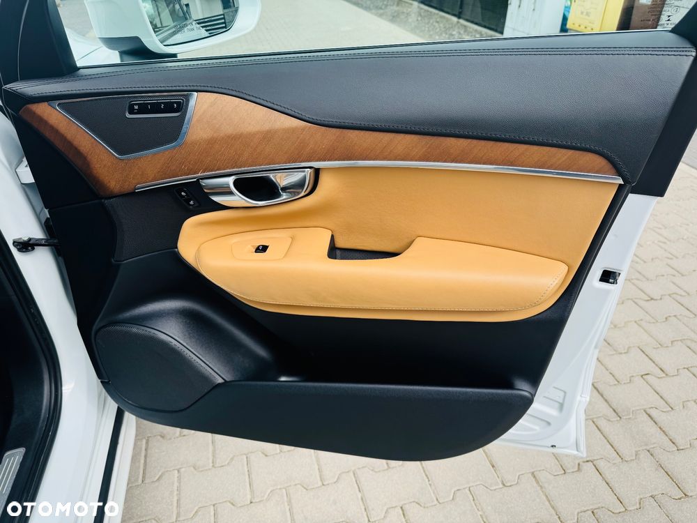 Volvo XC 90 T6 AWD Geartronic Inscription - 22