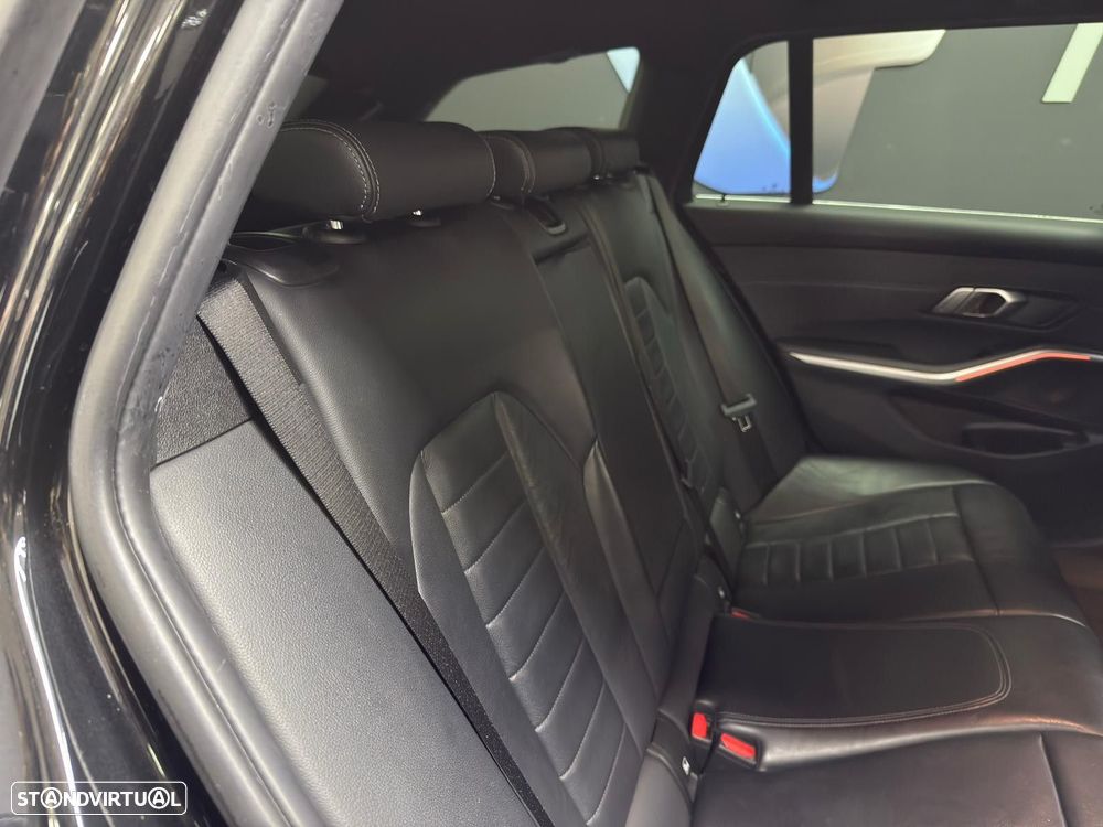 BMW 320 d Touring Line Sport Shadow Auto - 55