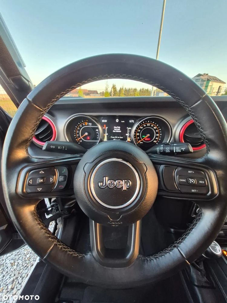 Jeep Inny - 30