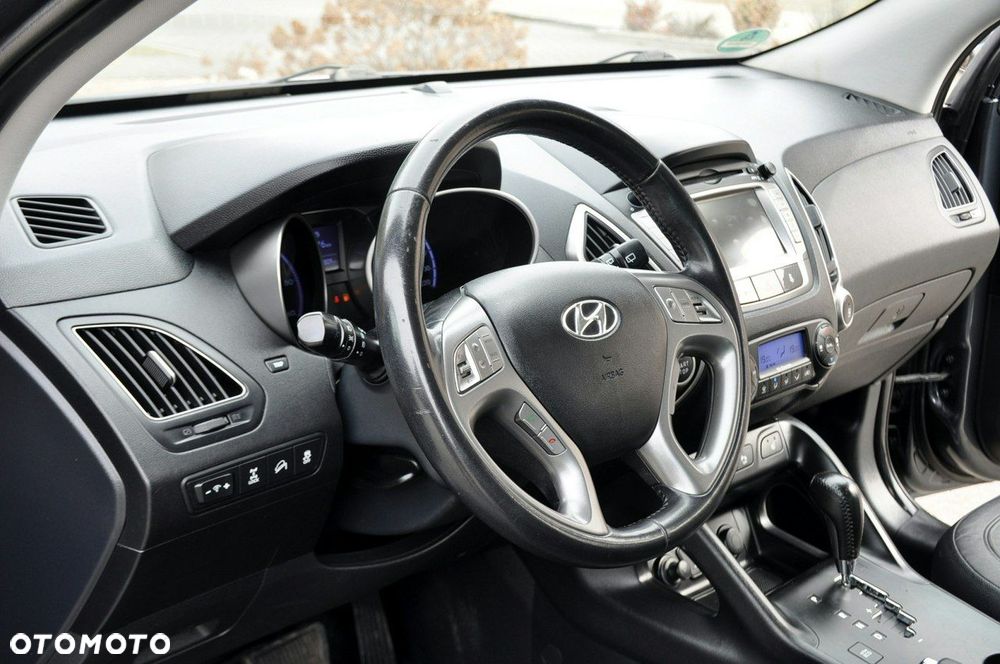 Hyundai ix35 - 23