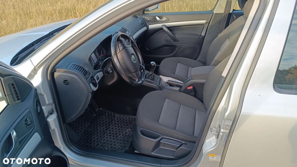 Skoda Octavia 2.0 TDI Elegance - 7