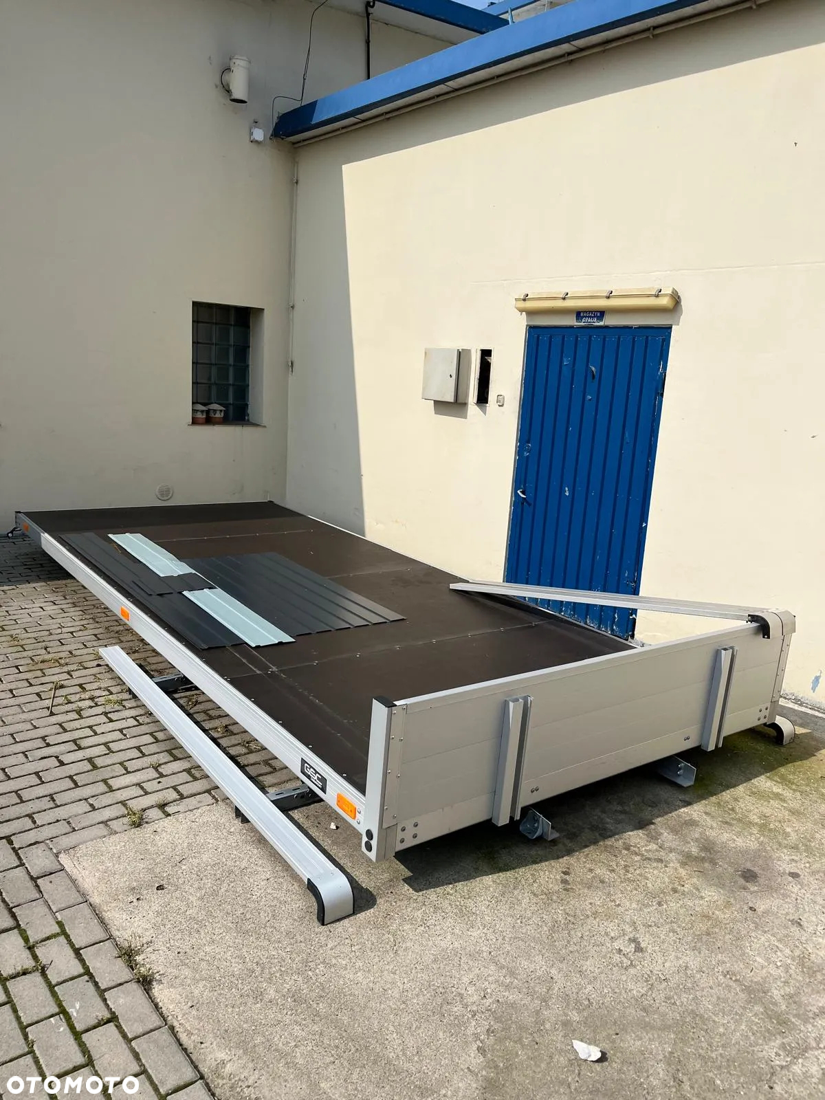 Oryginalna Nowa zabudowa od Iveco Daily - 4