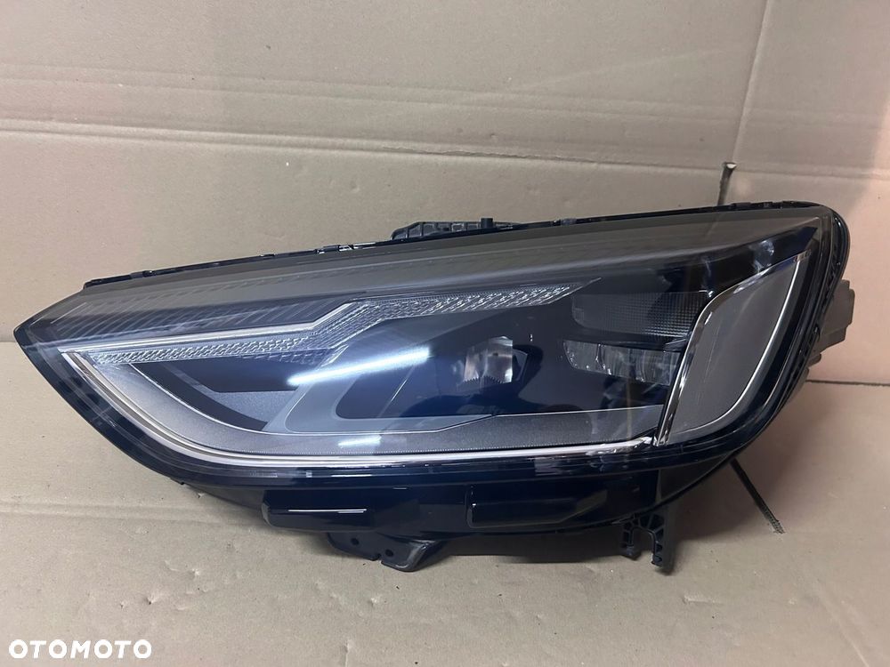 LAMPA LEWA AUDI A4 B9 8W LIFT FULL LED - 1
