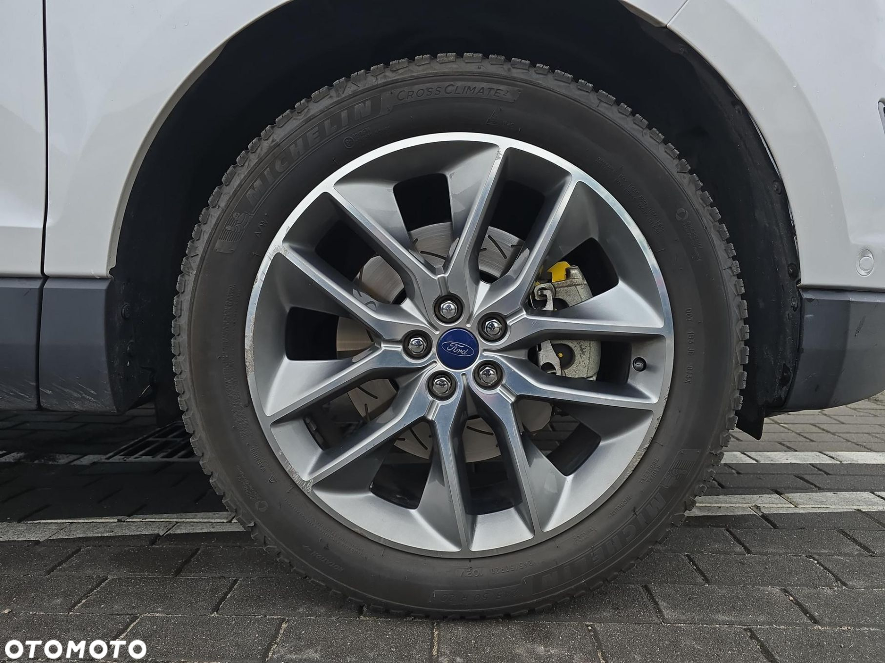 Ford Edge - 9