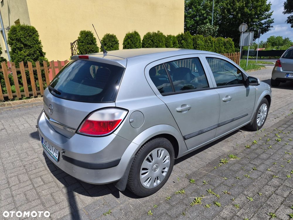 Opel Astra 1.6 Catch me - 6