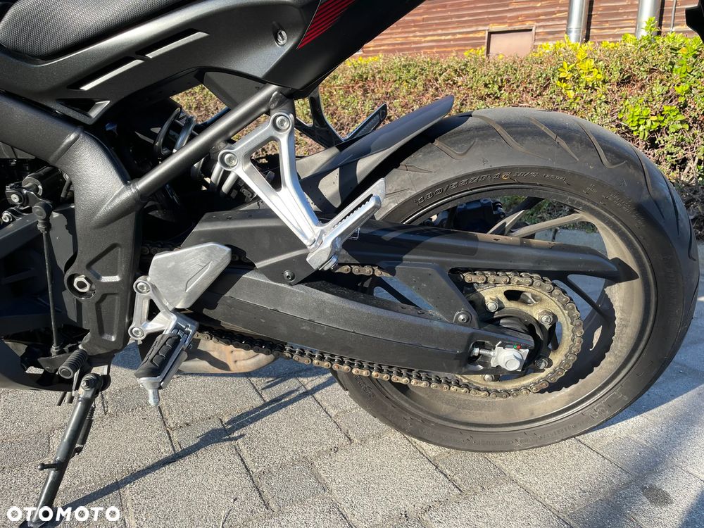 Honda CBR - 6