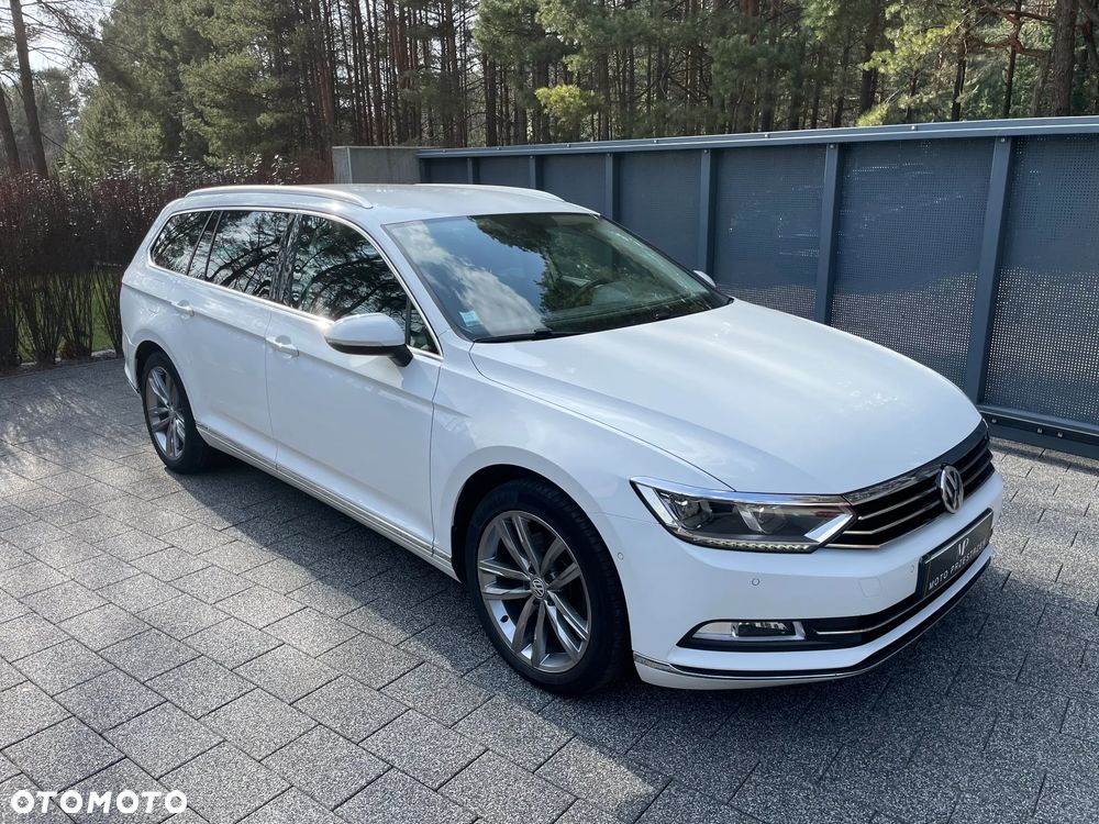 Volkswagen Passat 2.0 TDI (BlueMotion Technology) Highline - 23