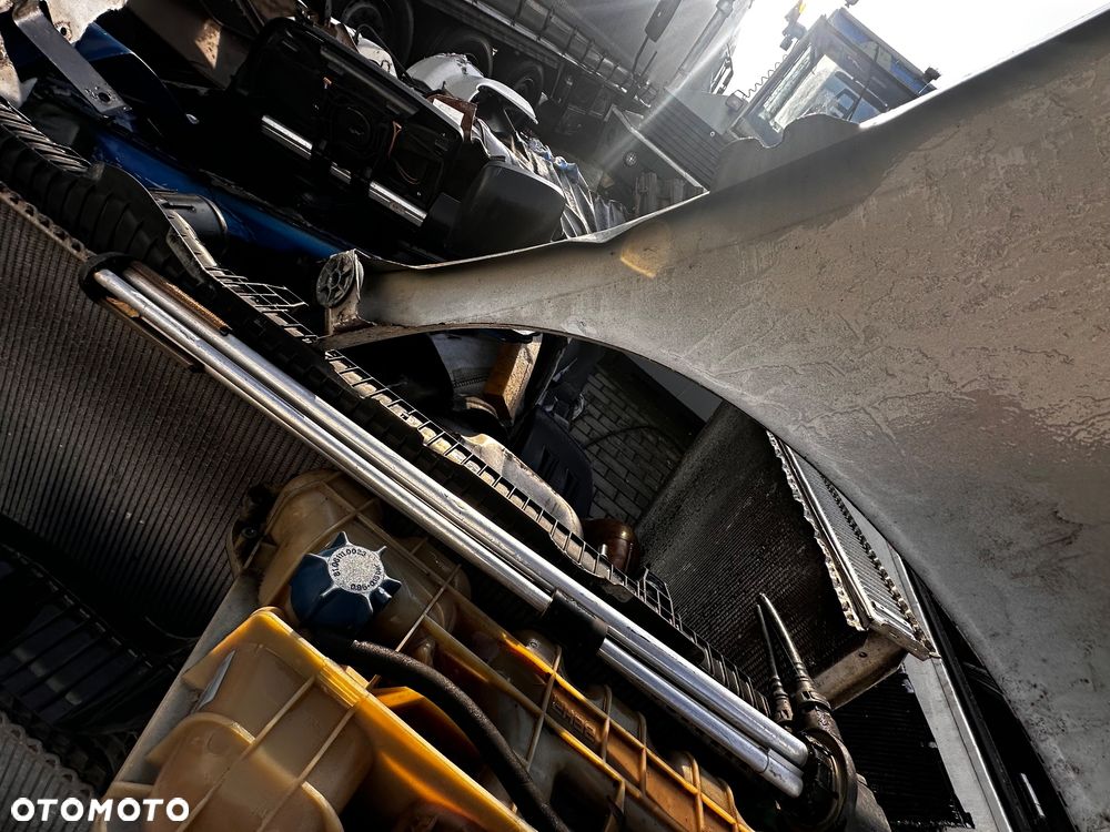 Błotnik lewy przedni Citroen Jumpy III - 8