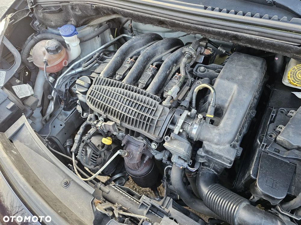 Citroën C3 Pure Tech (VTi) 82 Exclusive - 10